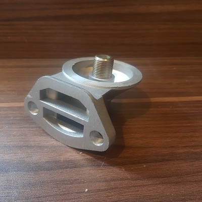 پایه فیلتر روغن تراکتور فرگوسن 285____وارداتی